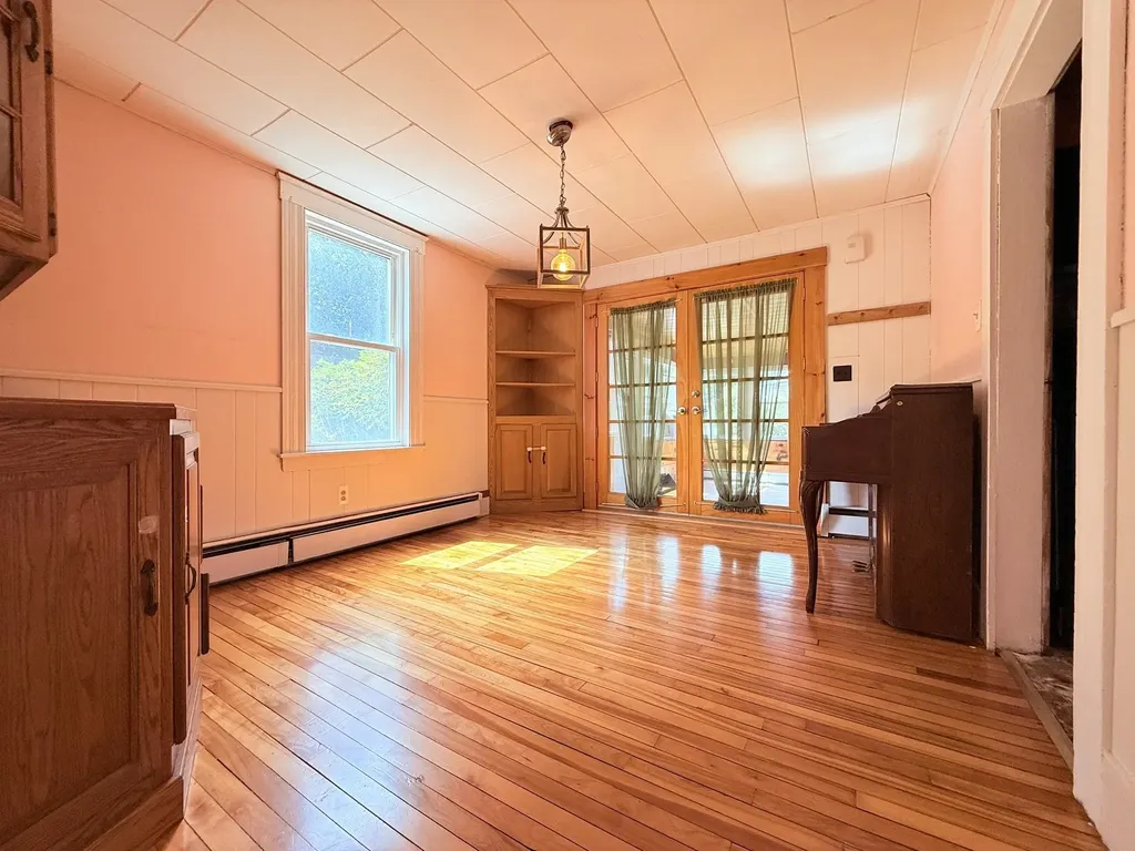 6 Beauregard Street Claremont NH 03743