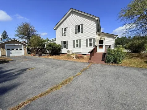 6 Beauregard Street Claremont NH 03743