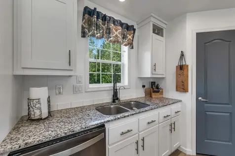 260 New Road Barnstead NH 03225