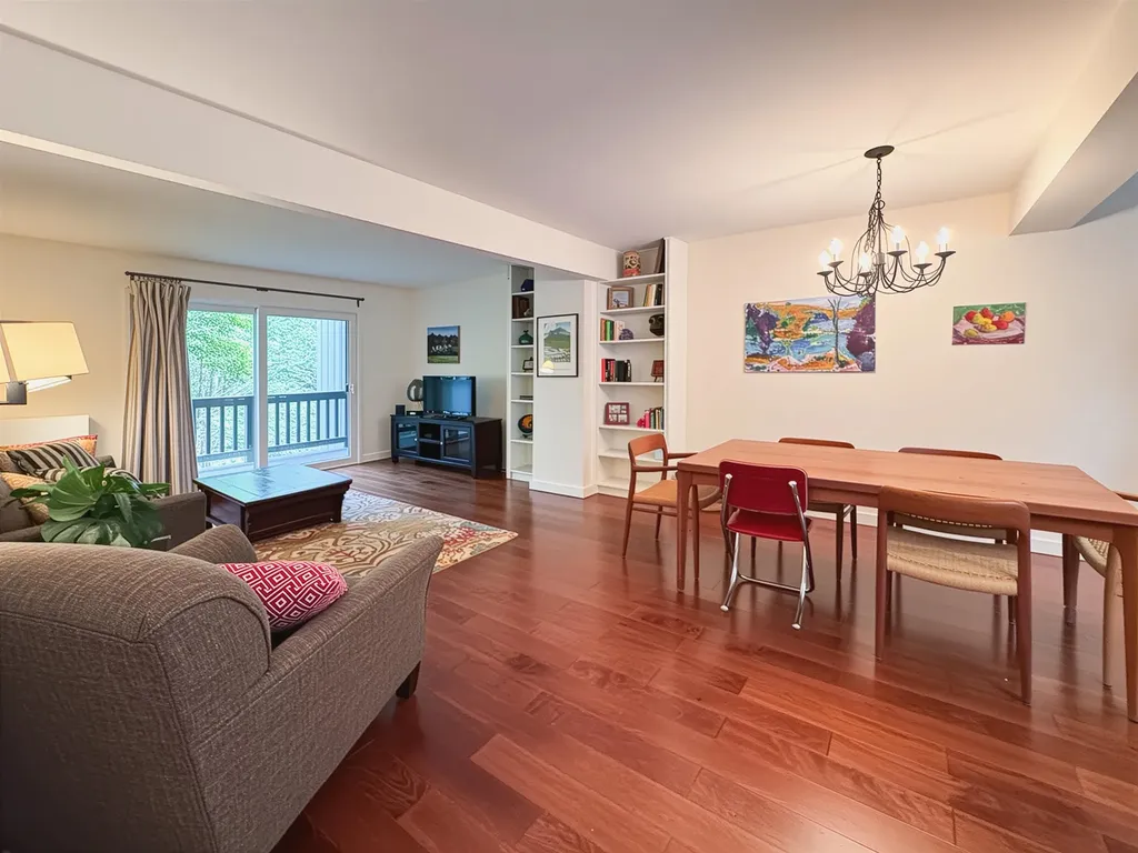 131 Brook Hollow Hanover NH 03755