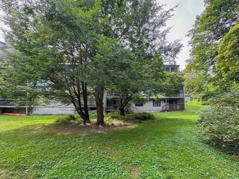 131 Brook Hollow Hanover NH 03755