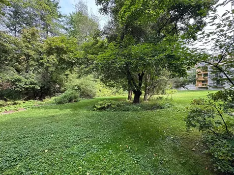 131 Brook Hollow Hanover NH 03755