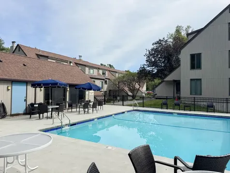 131 Brook Hollow Hanover NH 03755