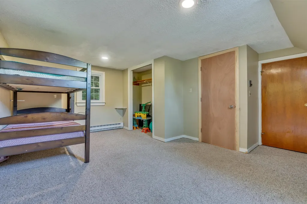 13 Mountain View Drive Wakefield NH 03872