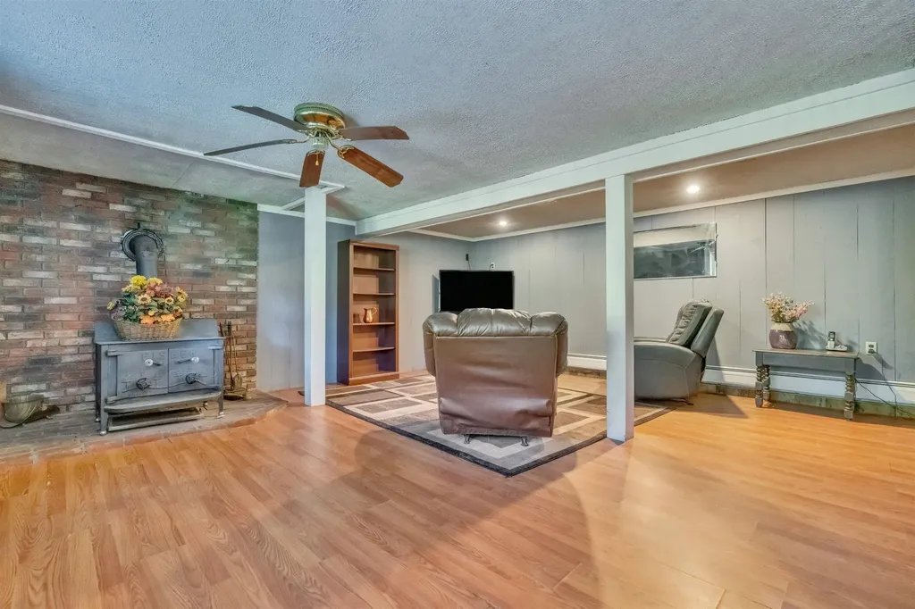 13 Mountain View Drive Wakefield NH 03872