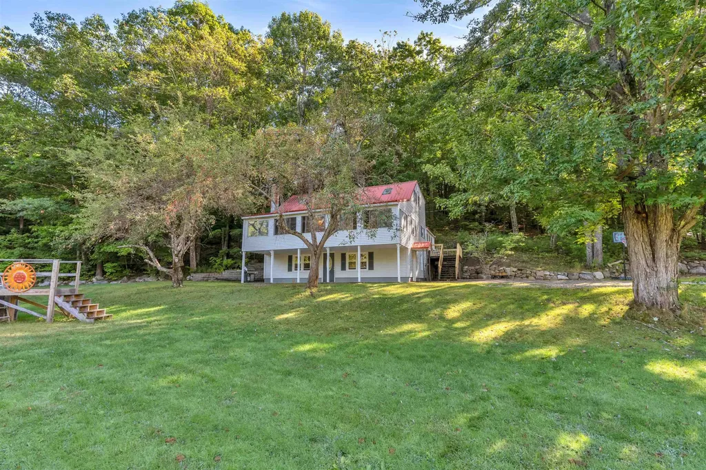 13 Mountain View Drive Wakefield NH 03872