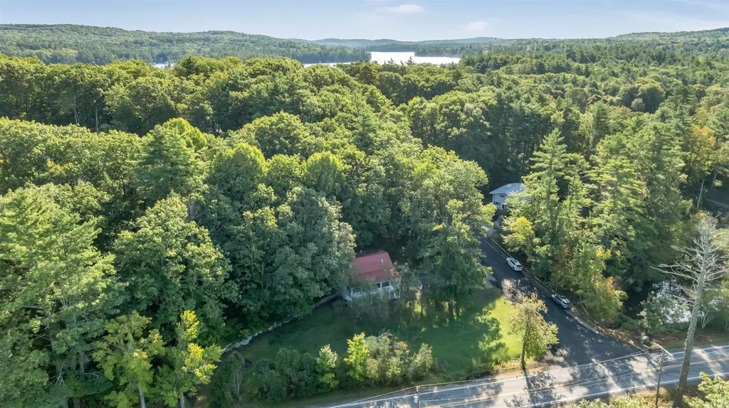 13 Mountain View Drive Wakefield NH 03872