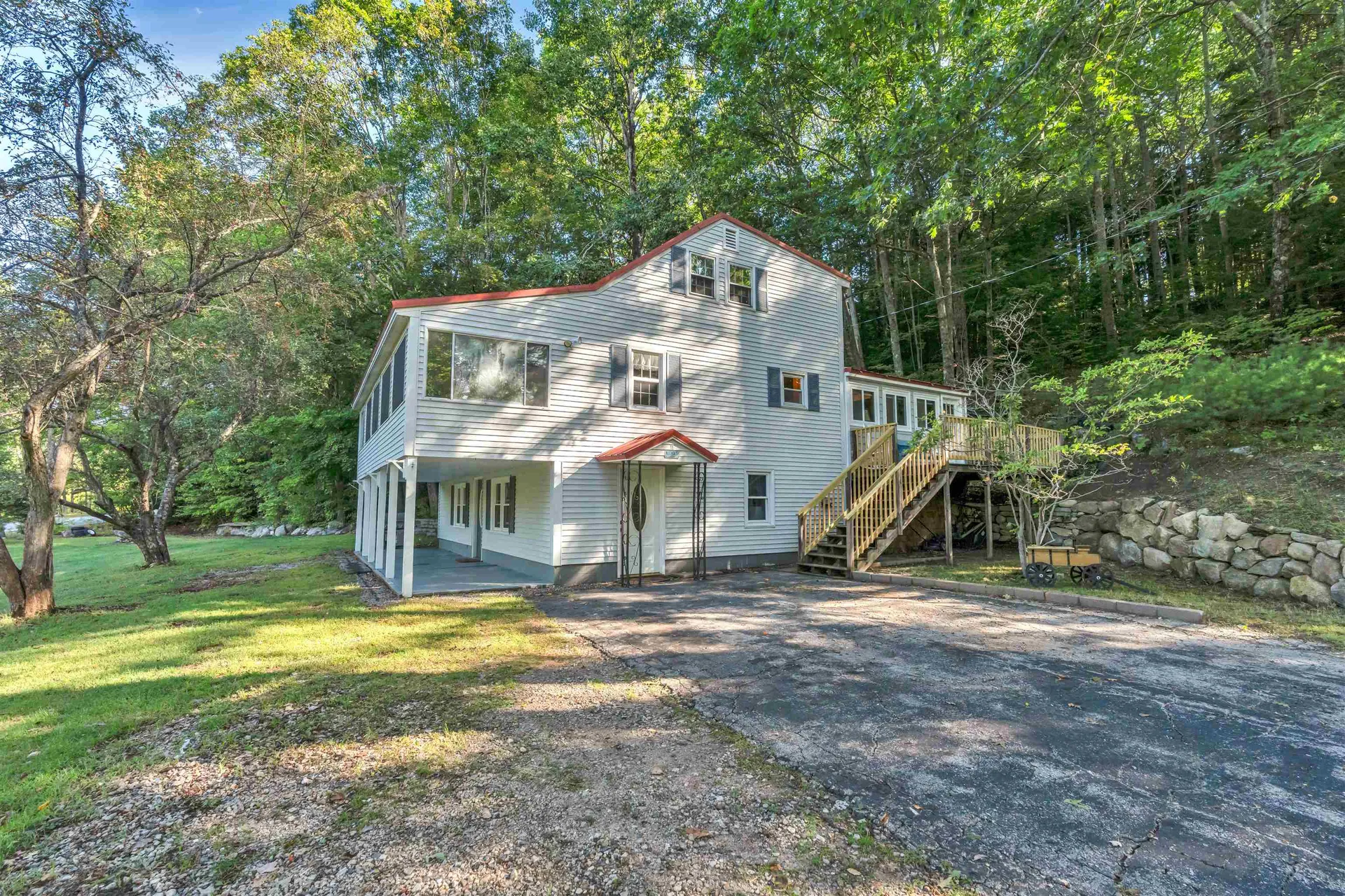 13 Mountain View Drive Wakefield NH 03872