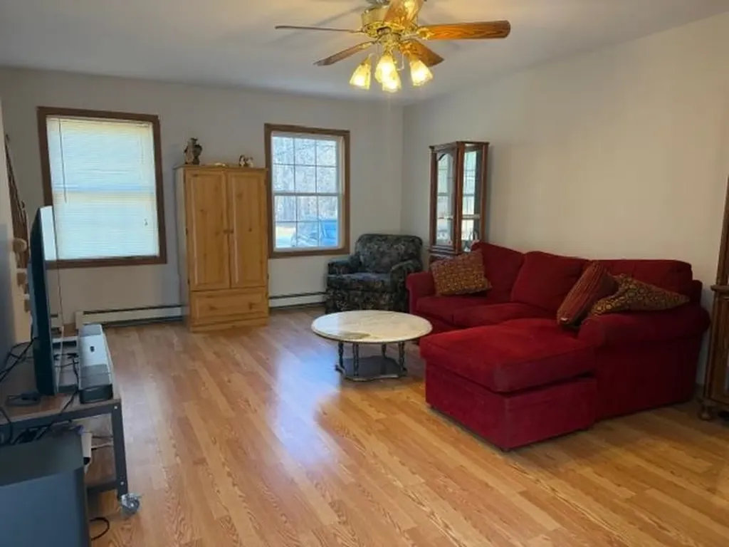 82 Plummer Hill Road Belmont NH 03220