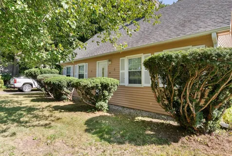 2 Kensington Road Concord NH 03301