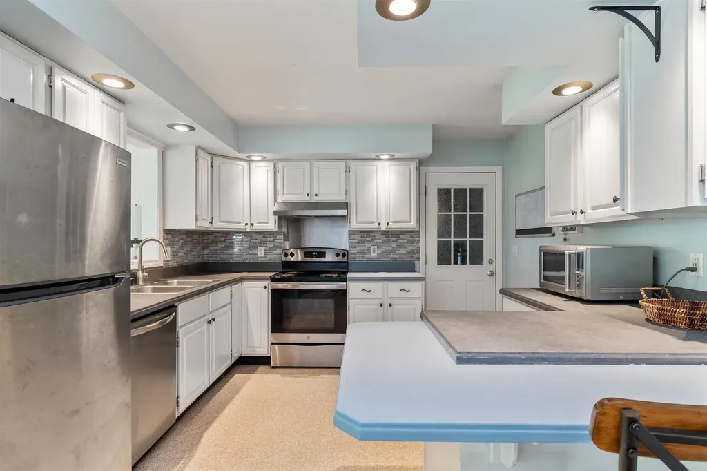 113 Gazo Avenue Burlington VT 05408