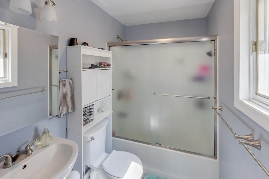 5 Rosy Lane Campton NH 03223