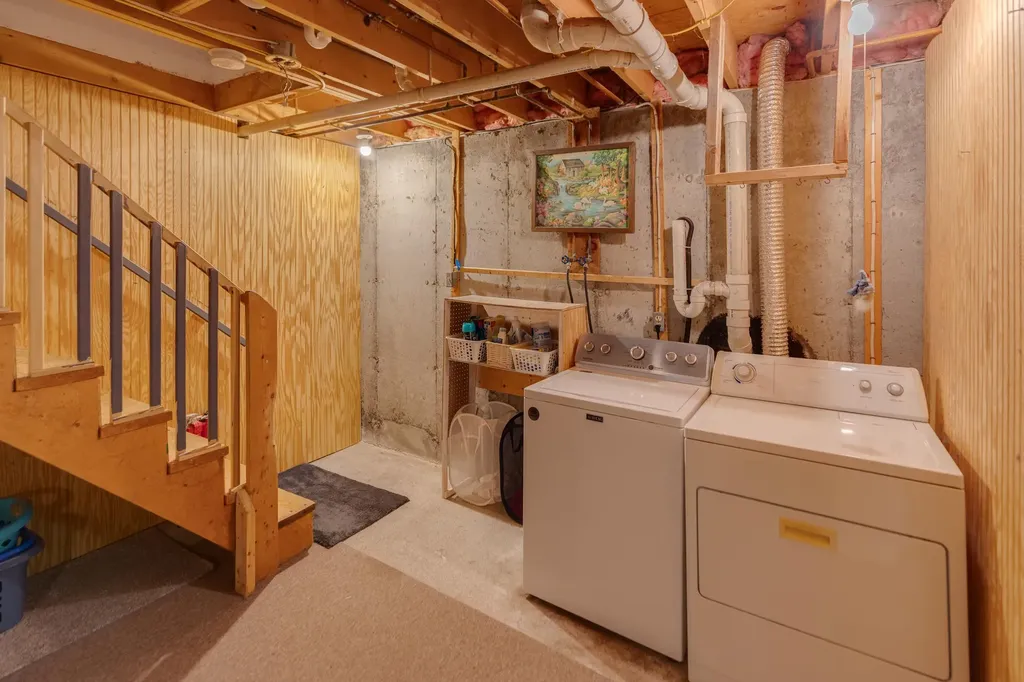 5 Rosy Lane Campton NH 03223