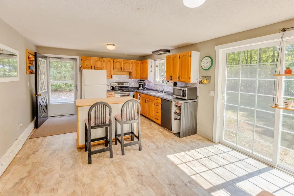 5 Rosy Lane Campton NH 03223