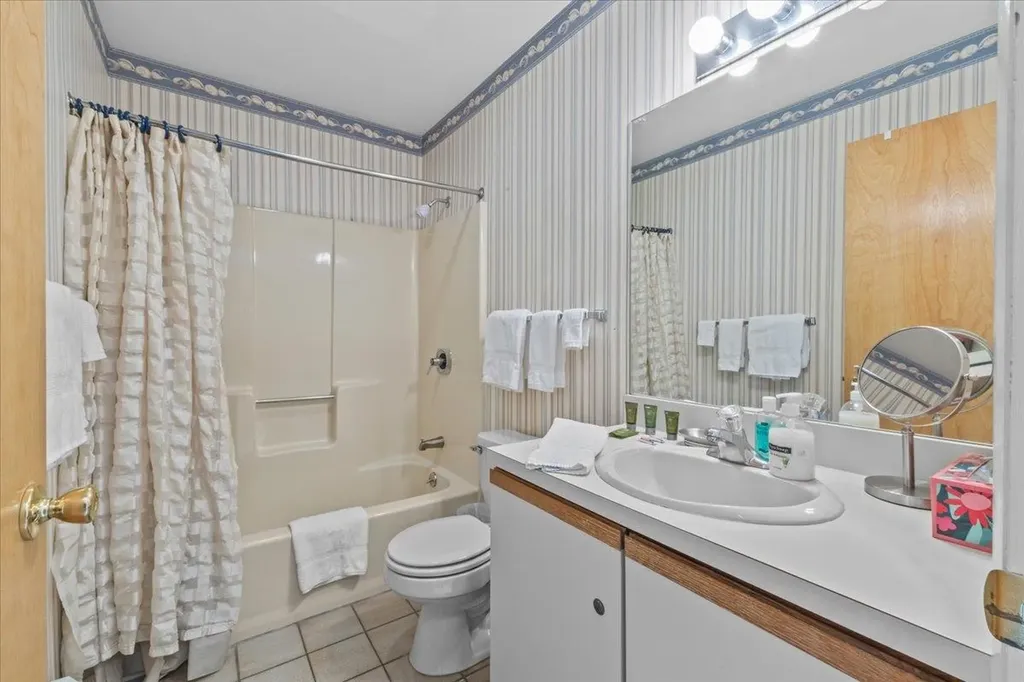 110 Mountainside Drive Stowe VT 05672