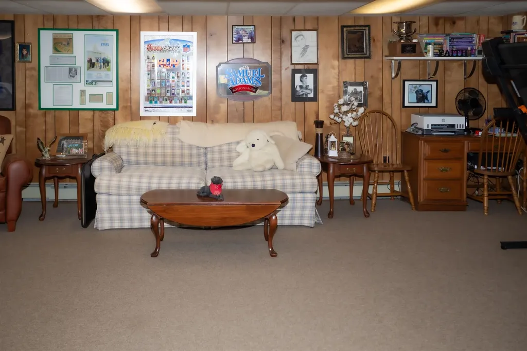 12 Apache Street Dover NH 03820-6206
