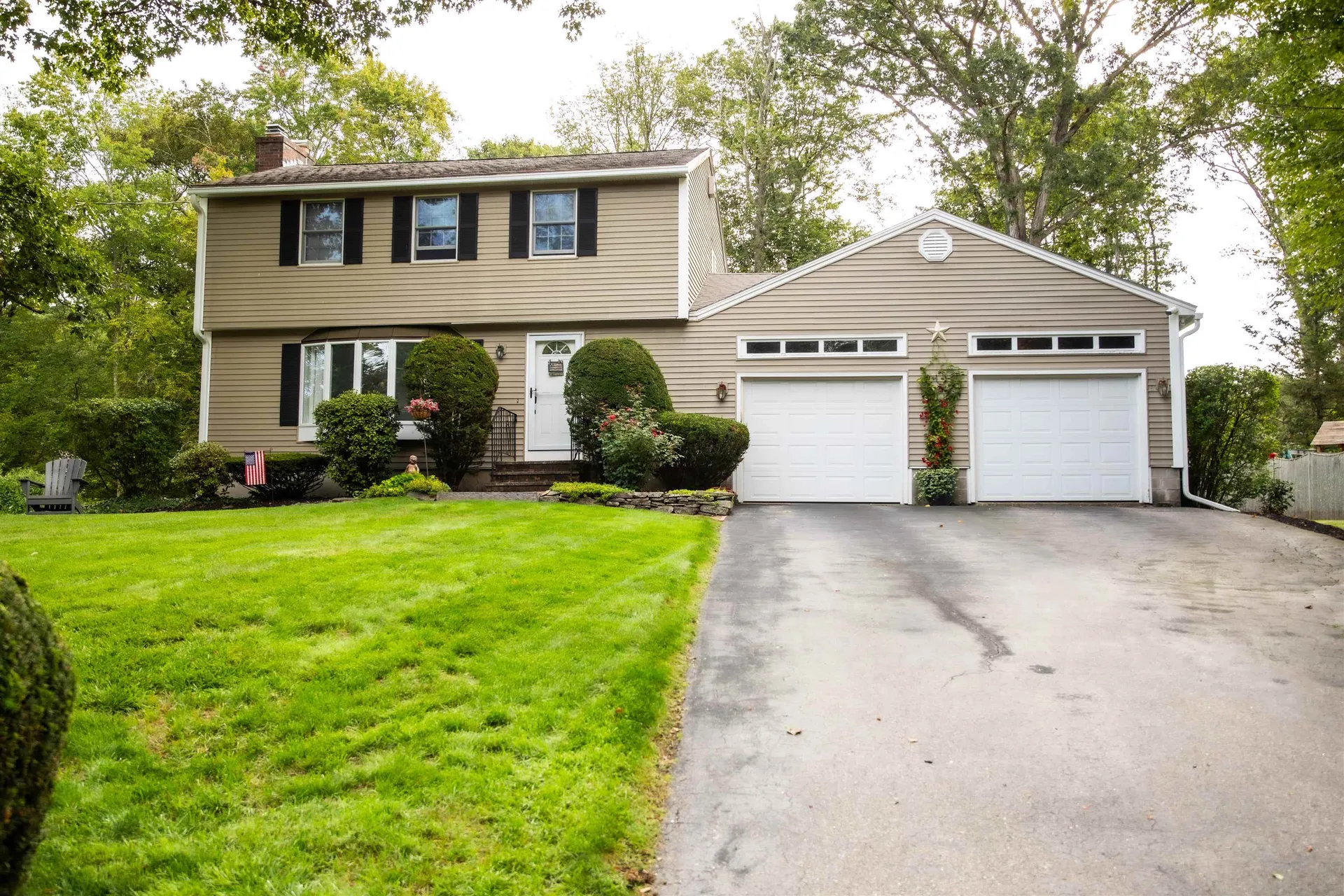 12 Apache Street Dover NH 03820-6206