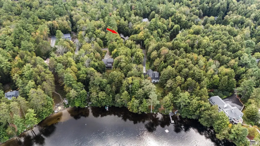 139 Camp Sunapee Road New London NH 03257
