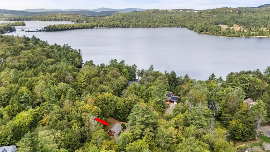 139 Camp Sunapee Road New London NH 03257