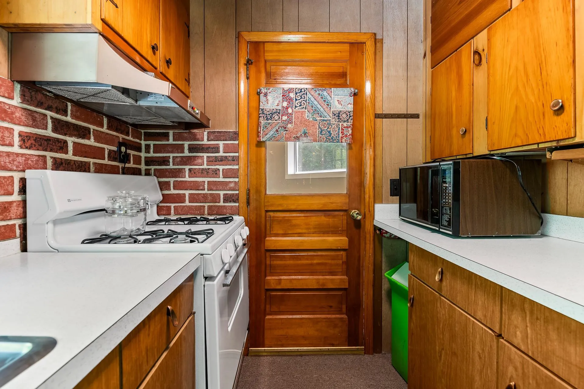 139 Camp Sunapee Road New London NH 03257