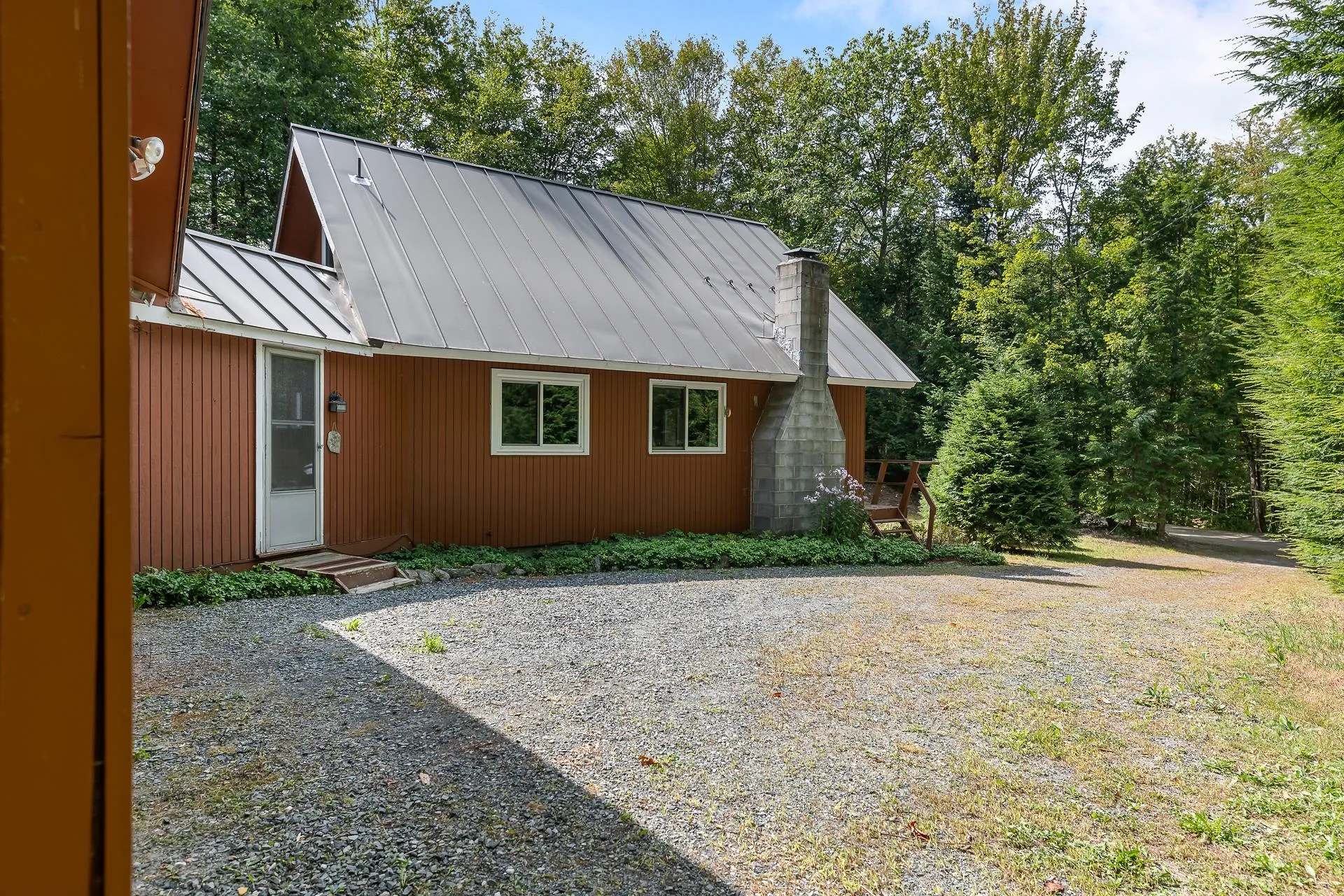 139 Camp Sunapee Road New London NH 03257