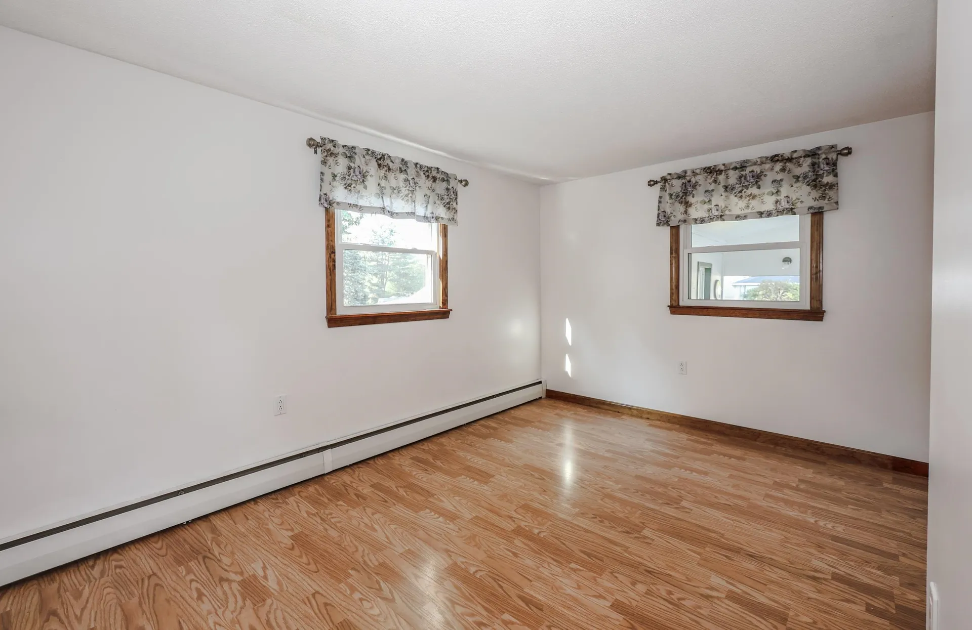 20 B Street Hudson NH 03051