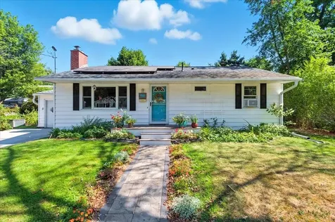 219 Pleasant Avenue Burlington VT 05408