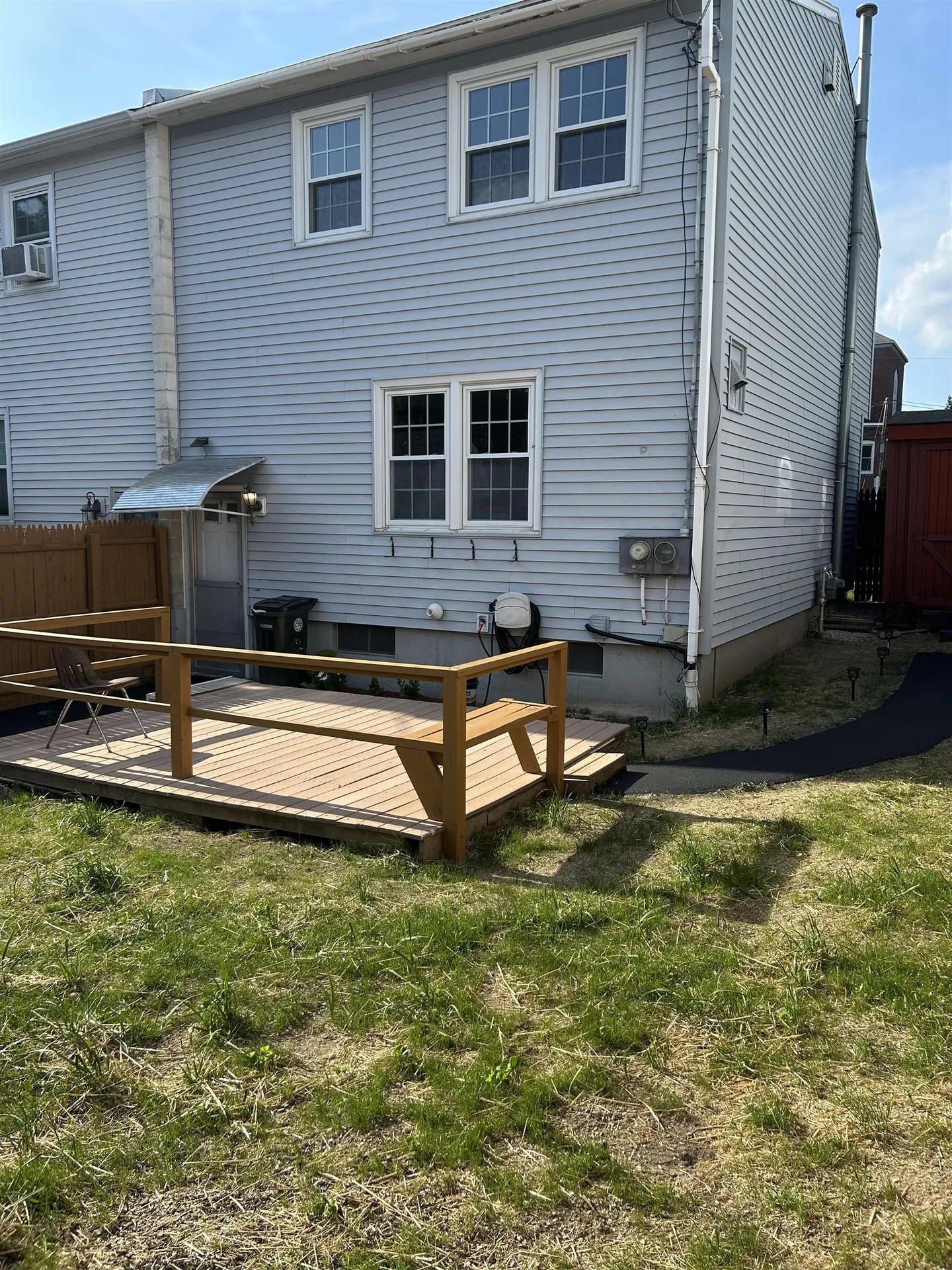 129 Laurel Street Manchester NH 03103