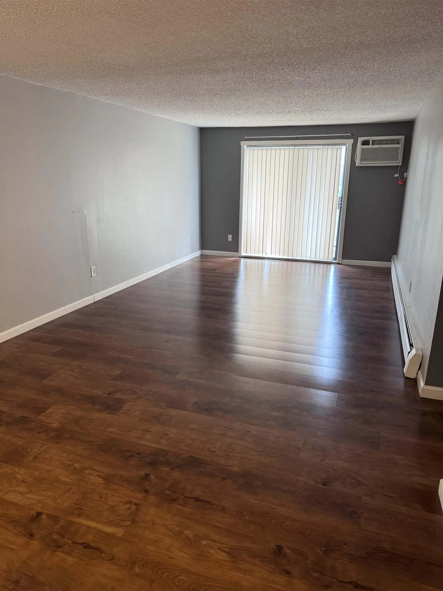 129 Laurel Street Manchester NH 03103