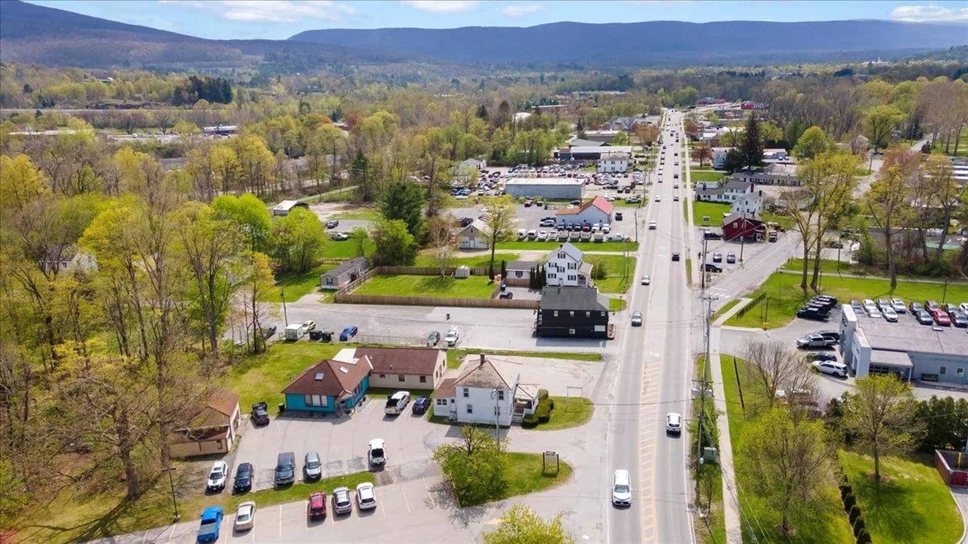 203-205 Northside Drive Bennington VT 05201