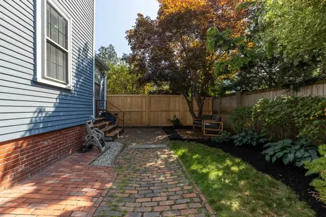 74 Gates Street Portsmouth NH 03801