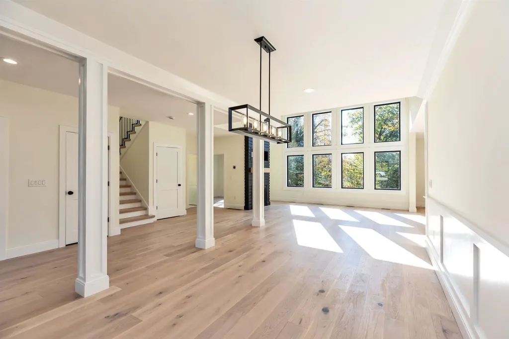 17-4-28 Boiling Kettle Way Bedford NH 03110