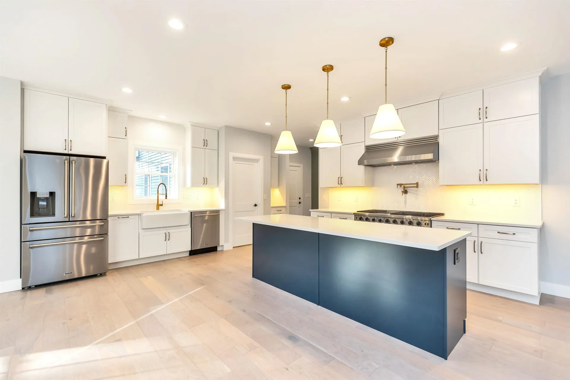 17-4-28 Boiling Kettle Way Bedford NH 03110