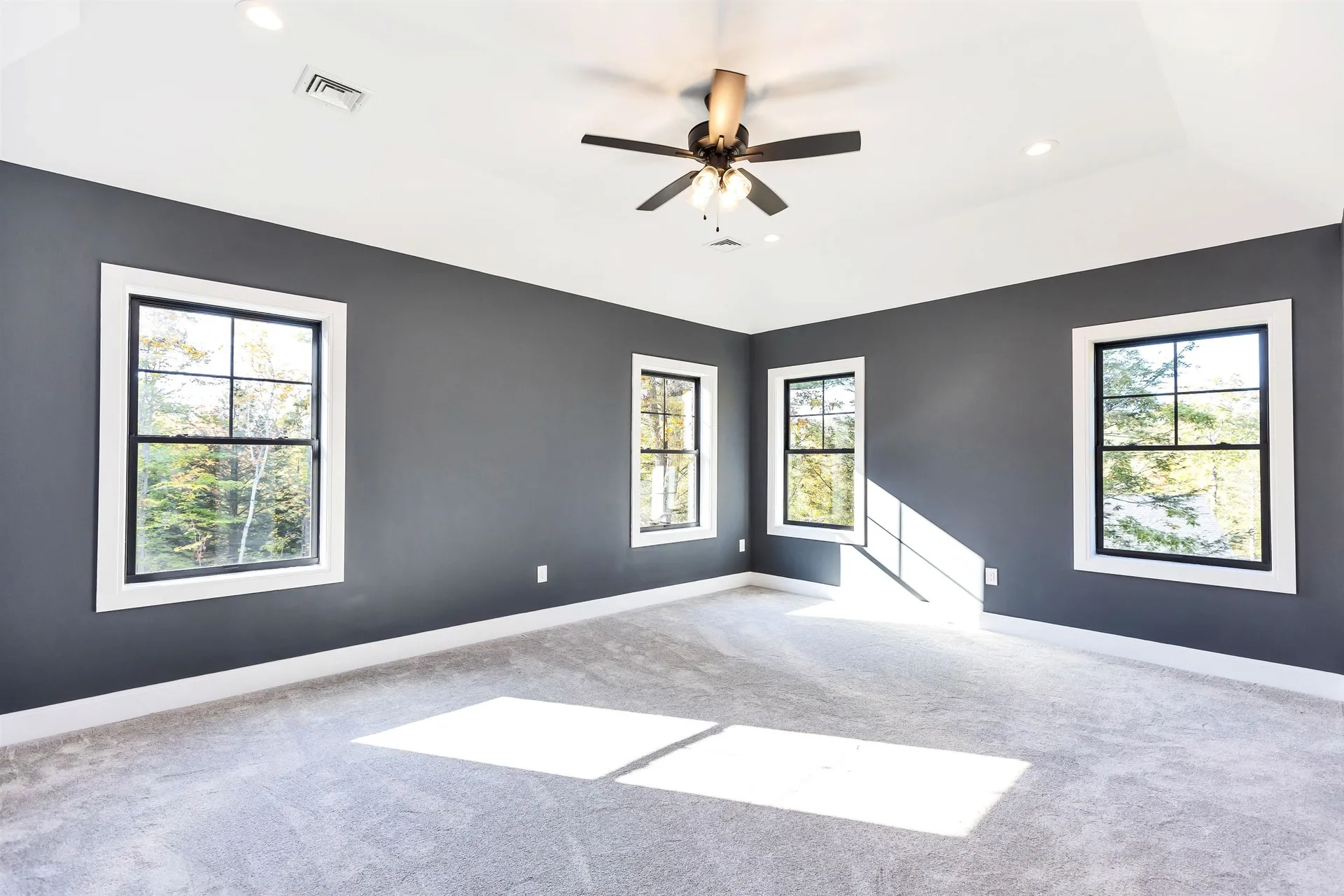 17-4-28 Boiling Kettle Way Bedford NH 03110