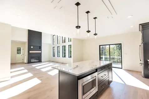 17-4-28 Boiling Kettle Way Bedford NH 03110