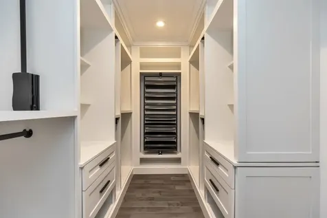 17-4-28 Boiling Kettle Way Bedford NH 03110