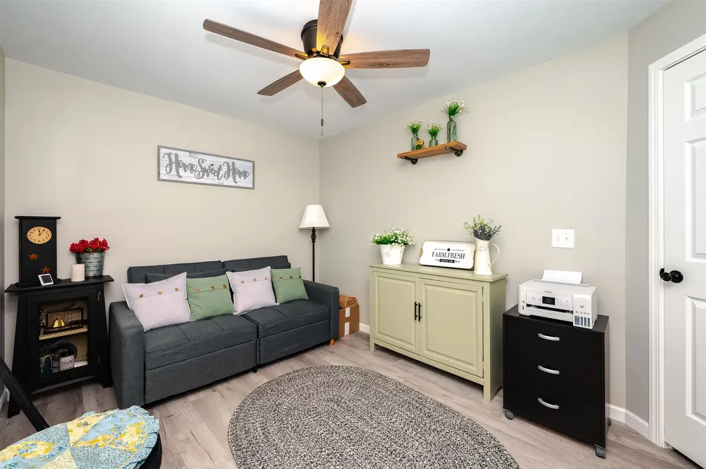 27 Murray Drive Rochester NH 03868