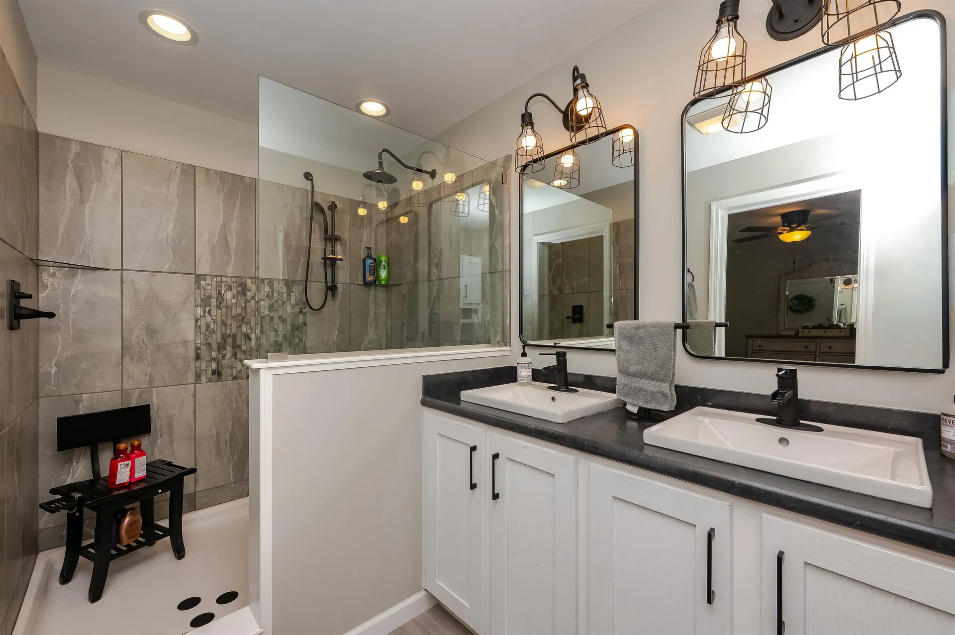 27 Murray Drive Rochester NH 03868