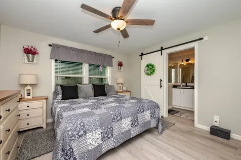 27 Murray Drive Rochester NH 03868