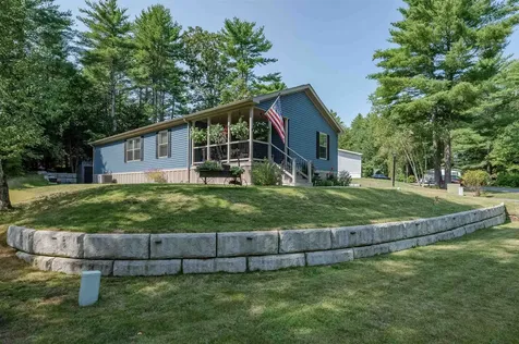 27 Murray Drive Rochester NH 03868