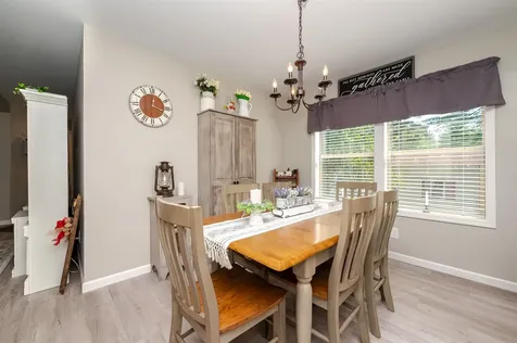 27 Murray Drive Rochester NH 03868