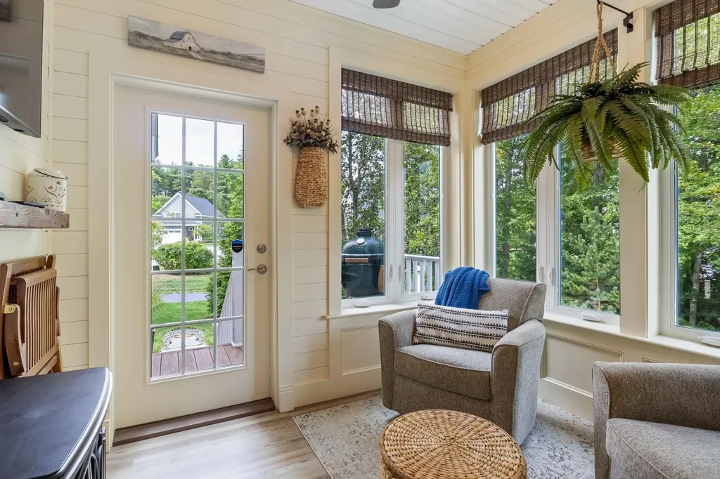 30 Honeycomb Way Newmarket NH 03857