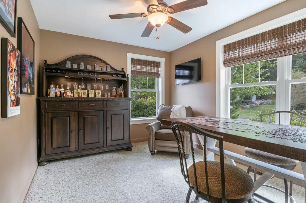 30 Honeycomb Way Newmarket NH 03857