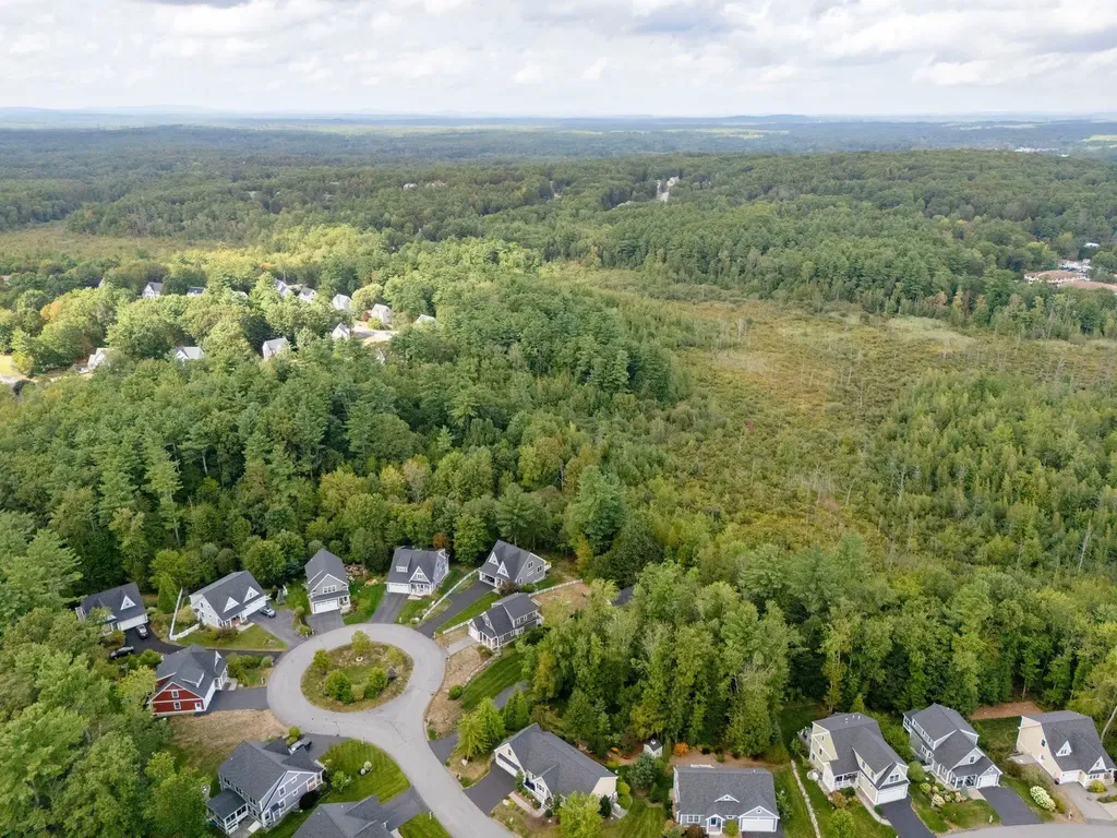 30 Honeycomb Way Newmarket NH 03857
