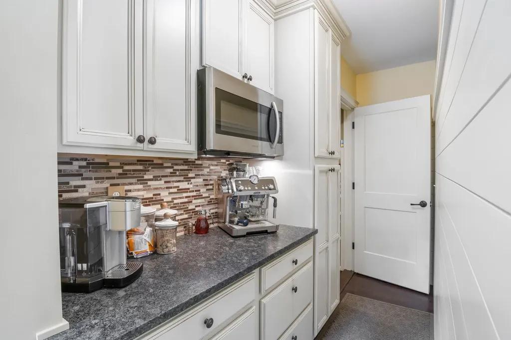 30 Honeycomb Way Newmarket NH 03857