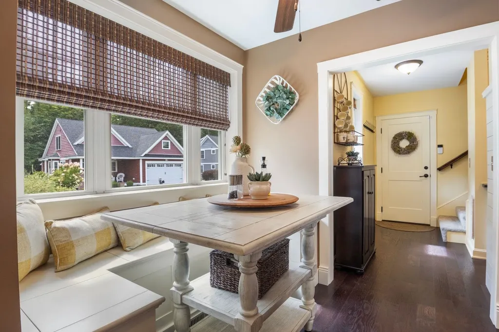 30 Honeycomb Way Newmarket NH 03857