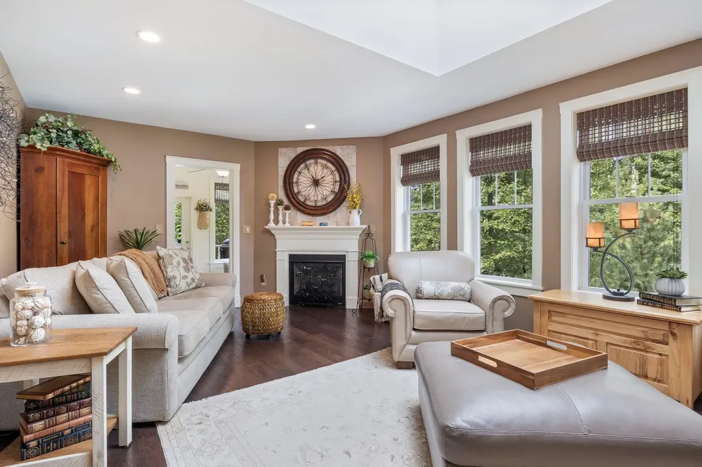 30 Honeycomb Way Newmarket NH 03857