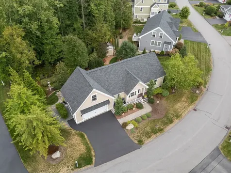 30 Honeycomb Way Newmarket NH 03857