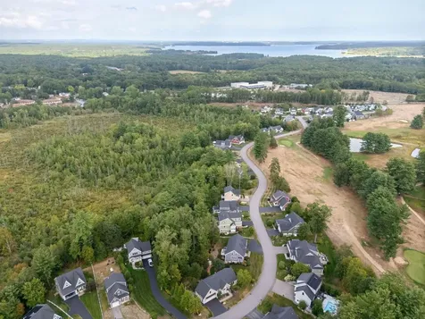 30 Honeycomb Way Newmarket NH 03857