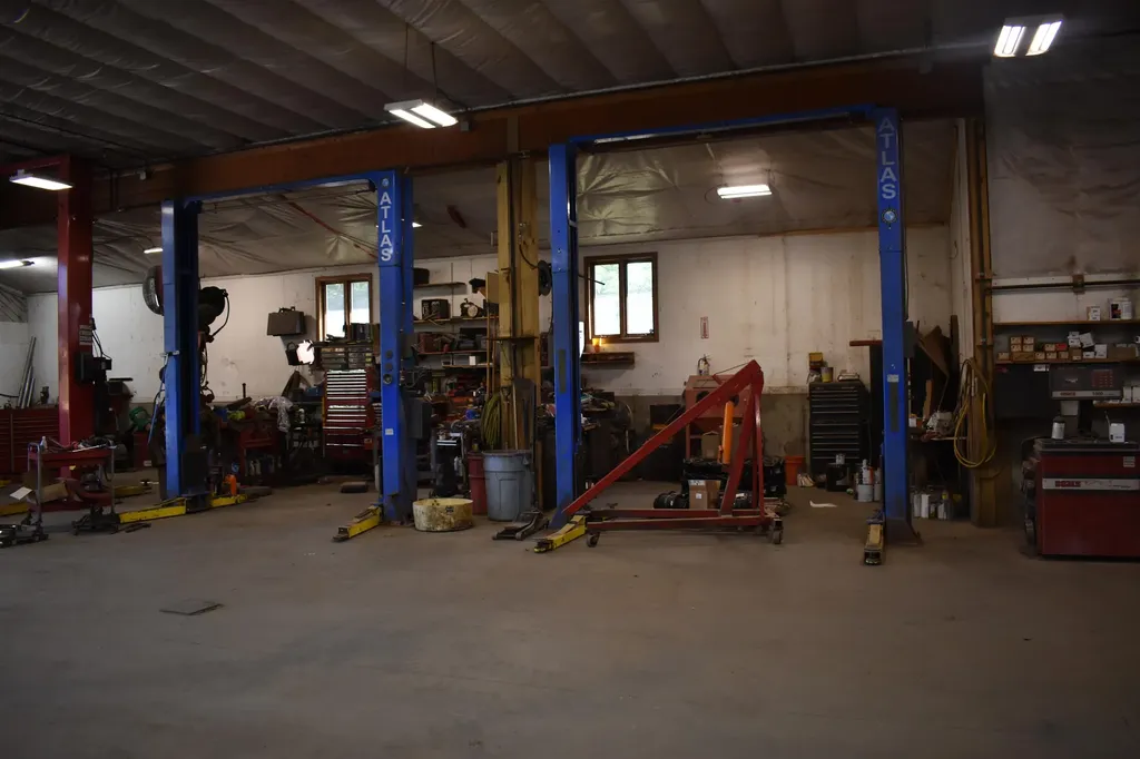 479 Us Route 4 Enfield NH 03748